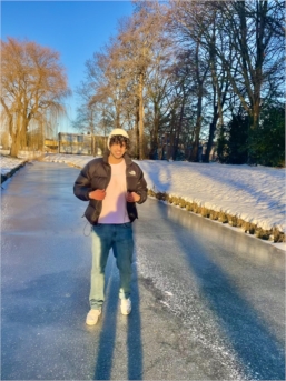 Akshat Kapoor profile picture