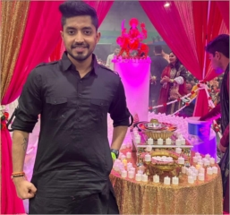 Viral punjani profile picture