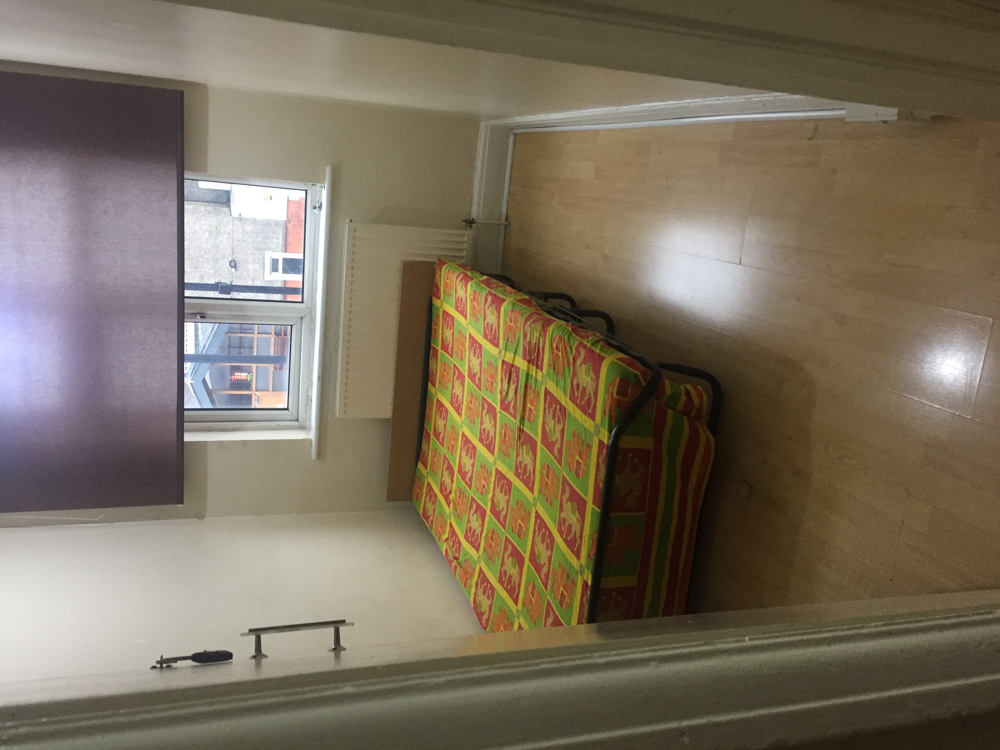 Indian Roommates London Paying guest(PG) Flatmates Flatshare India room ...