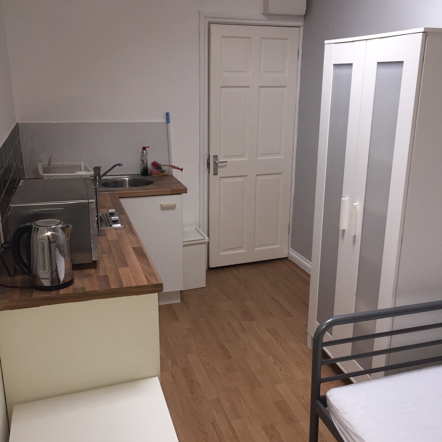 Indian Roommates in London | Paying Guest (PG) | Flatmates | Find ...
