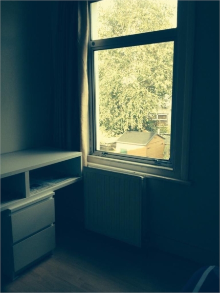 Reshmi room photo