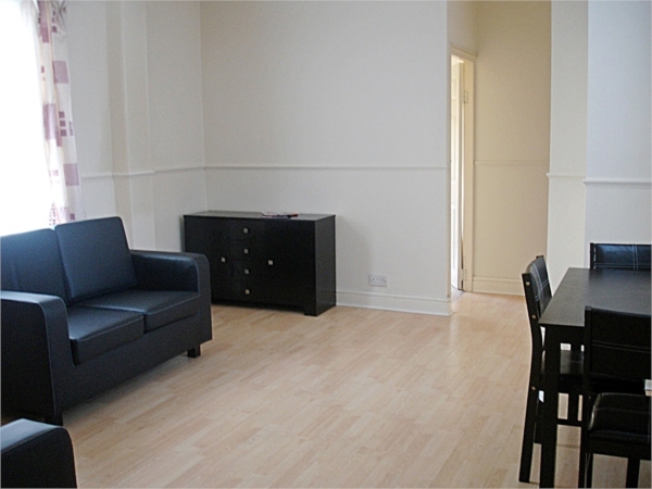 Ram room photo