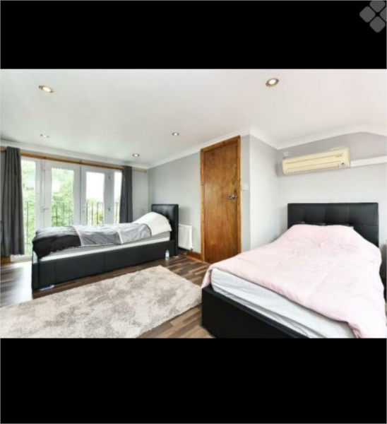 mahesh room photo