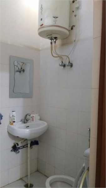 mehak gupta room photo