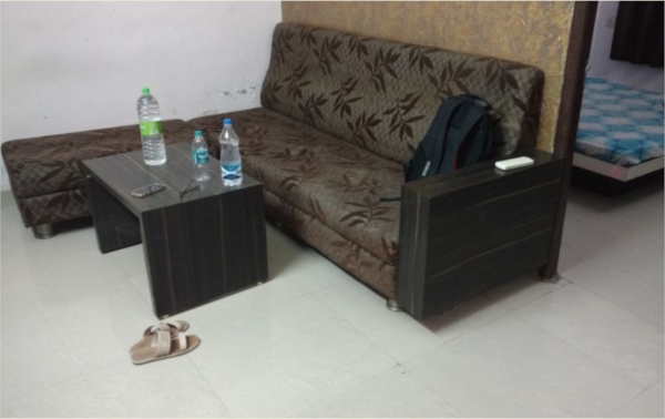Shefali Rai room photo