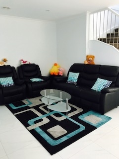 Som room photo