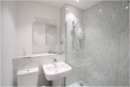 Emily Cloe room photo