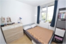 Saachi V room photo